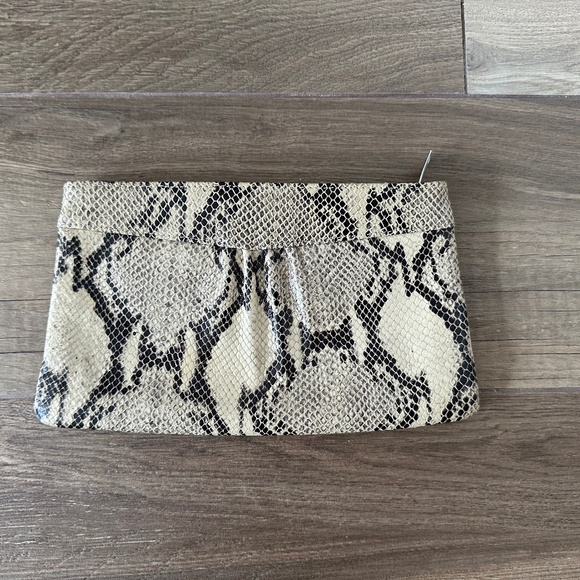 Snakeskin Print Clutch - Picture 1 of 2